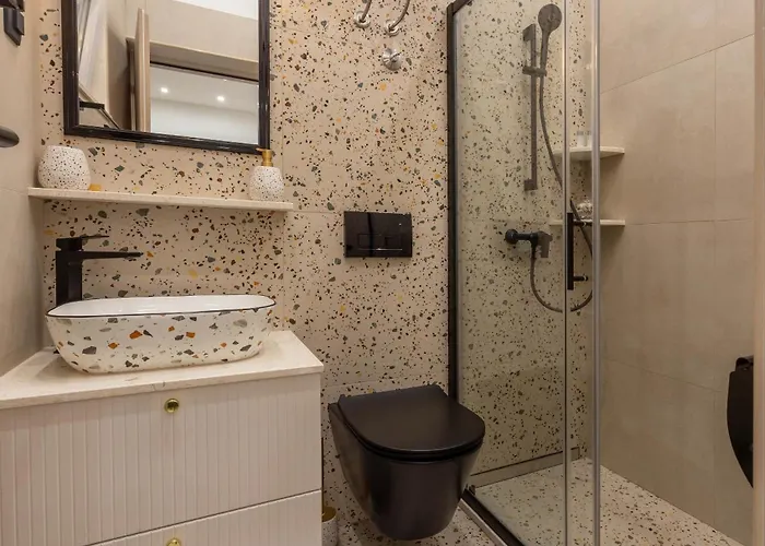 Zastupac 8761c * Hvar Town